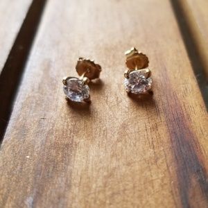 1/4" diamond studs